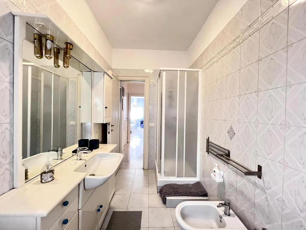 Vatican Francy'S House - San Pietro Rome Apartment